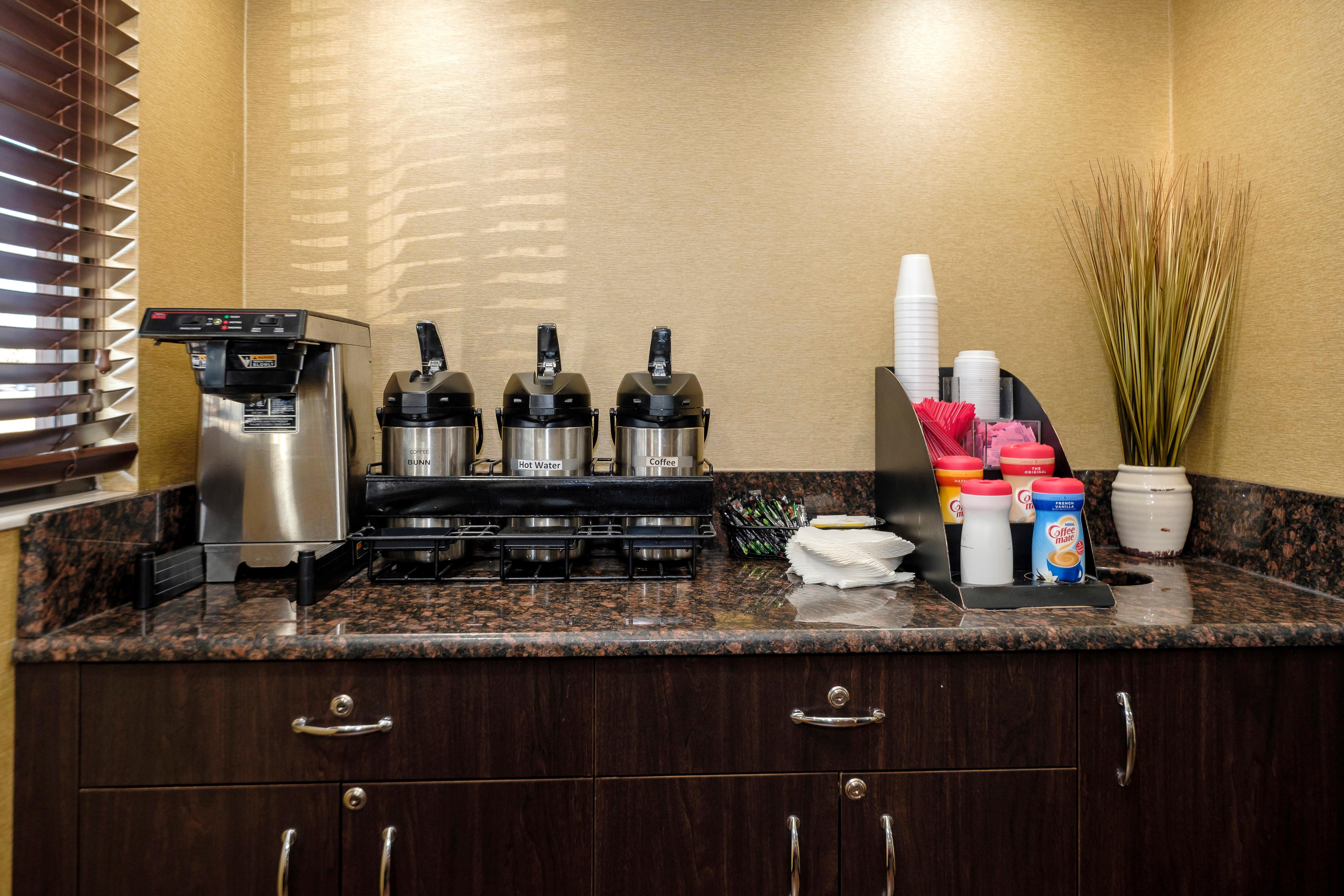 Red Roof Inn Lansing East - Msu Екстер'єр фото